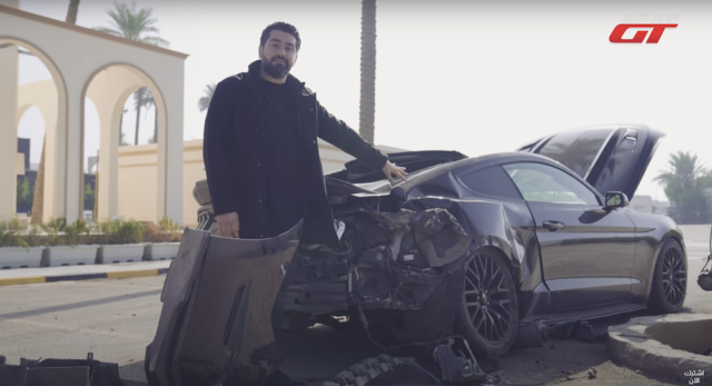 Car Reviewer Crashes S550 Mustang