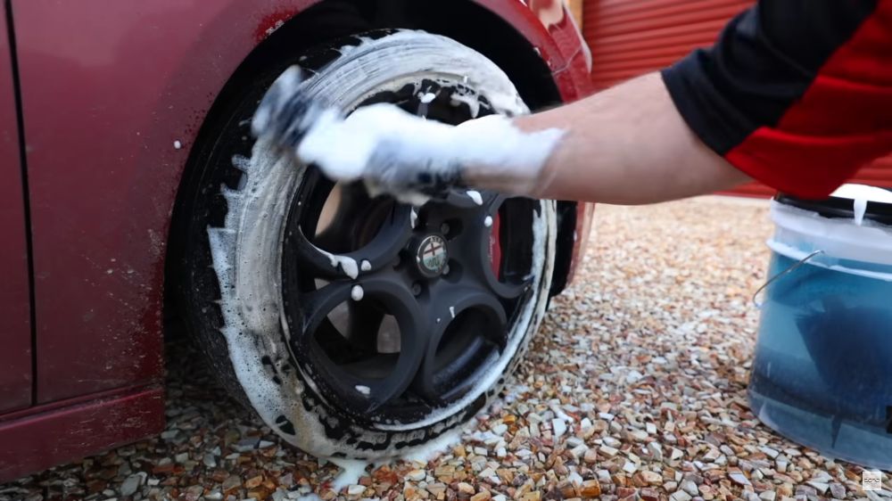 VIDEO: Five Great Detailing Products for Your Mustang