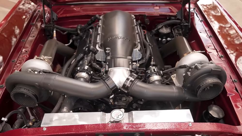 VIDEO: Candy Red Hoonicorn Tribute Fires on All Cylinders